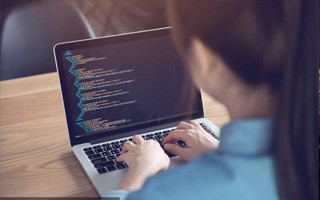 诸暨 api php源码,下载的php源码怎么运行呢？